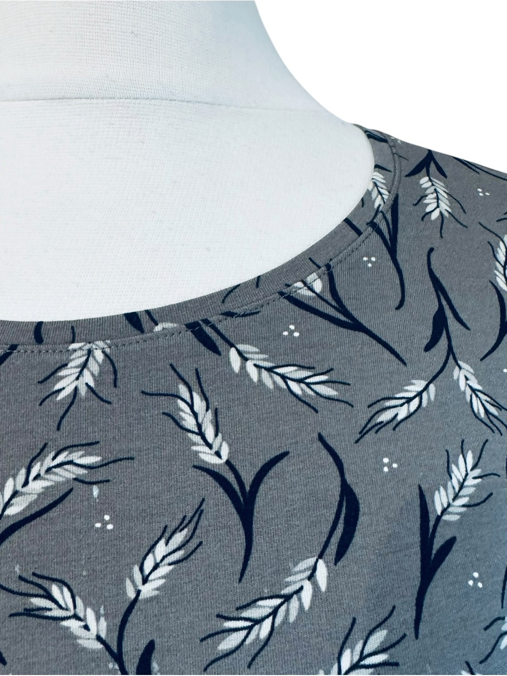 Gudrun Sjoden Floral Leaf Print Top - Picture 2 of 8